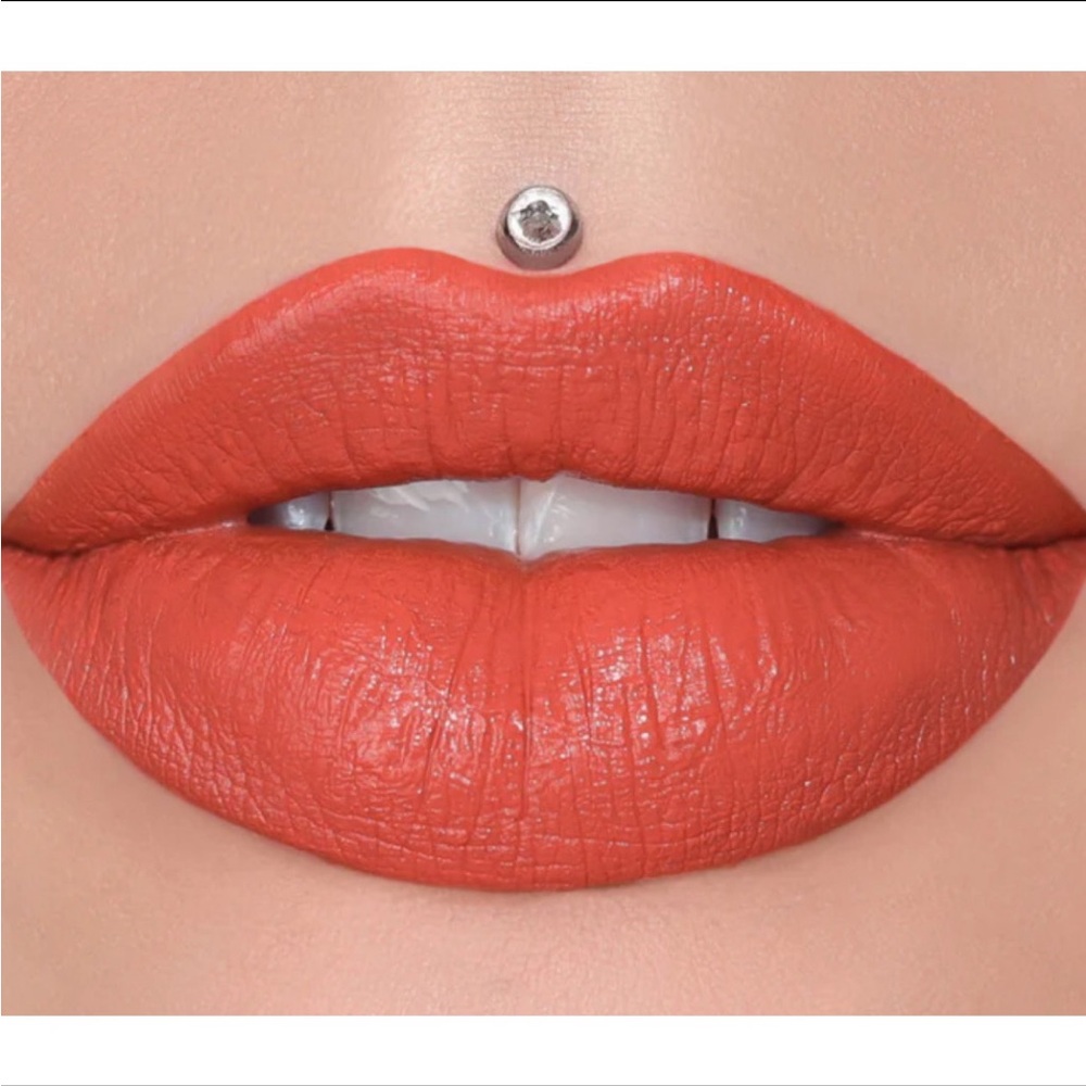 Kumquat velvet Lipstick Jeffree Star